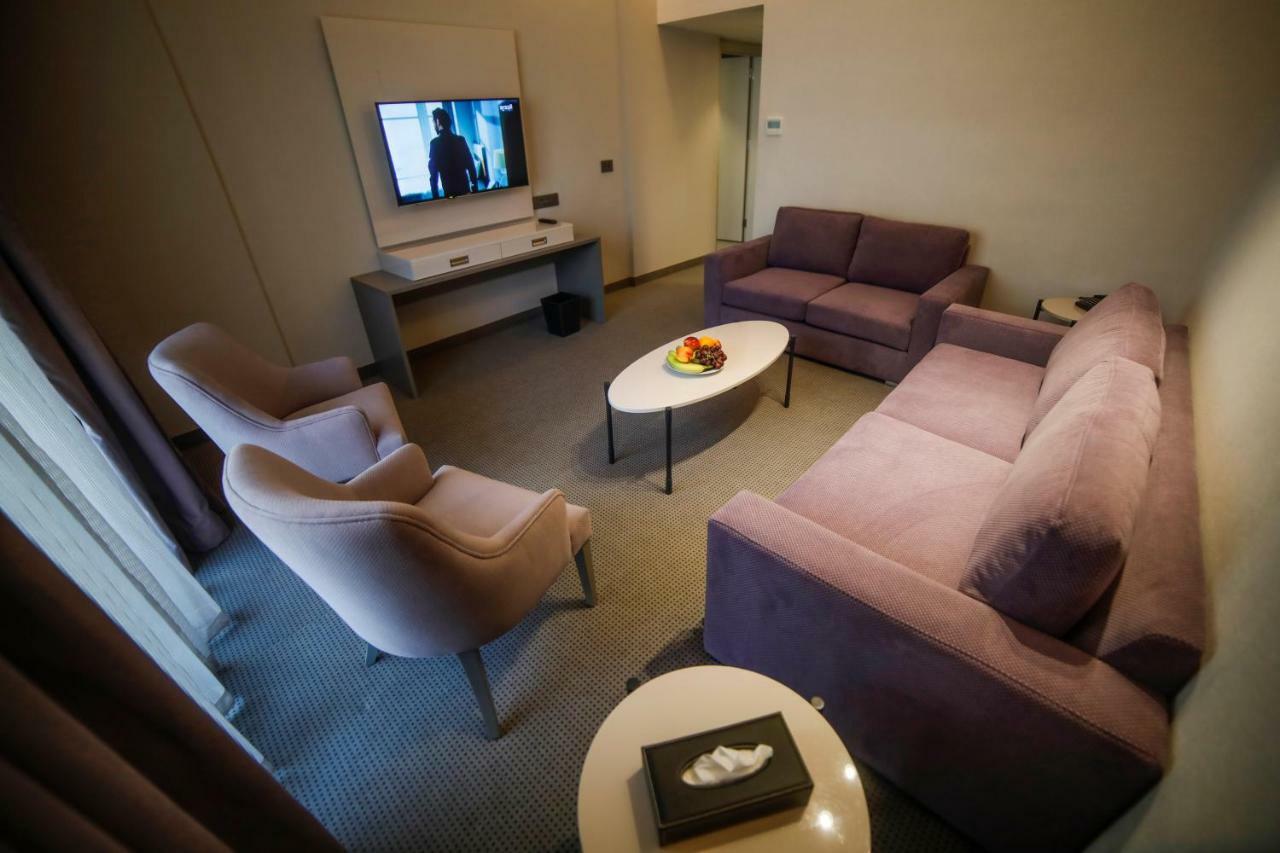Rawsheh 51 Hotel Beirut Exterior photo