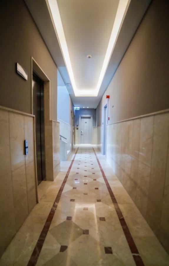 Rawsheh 51 Hotel Beirut Exterior photo